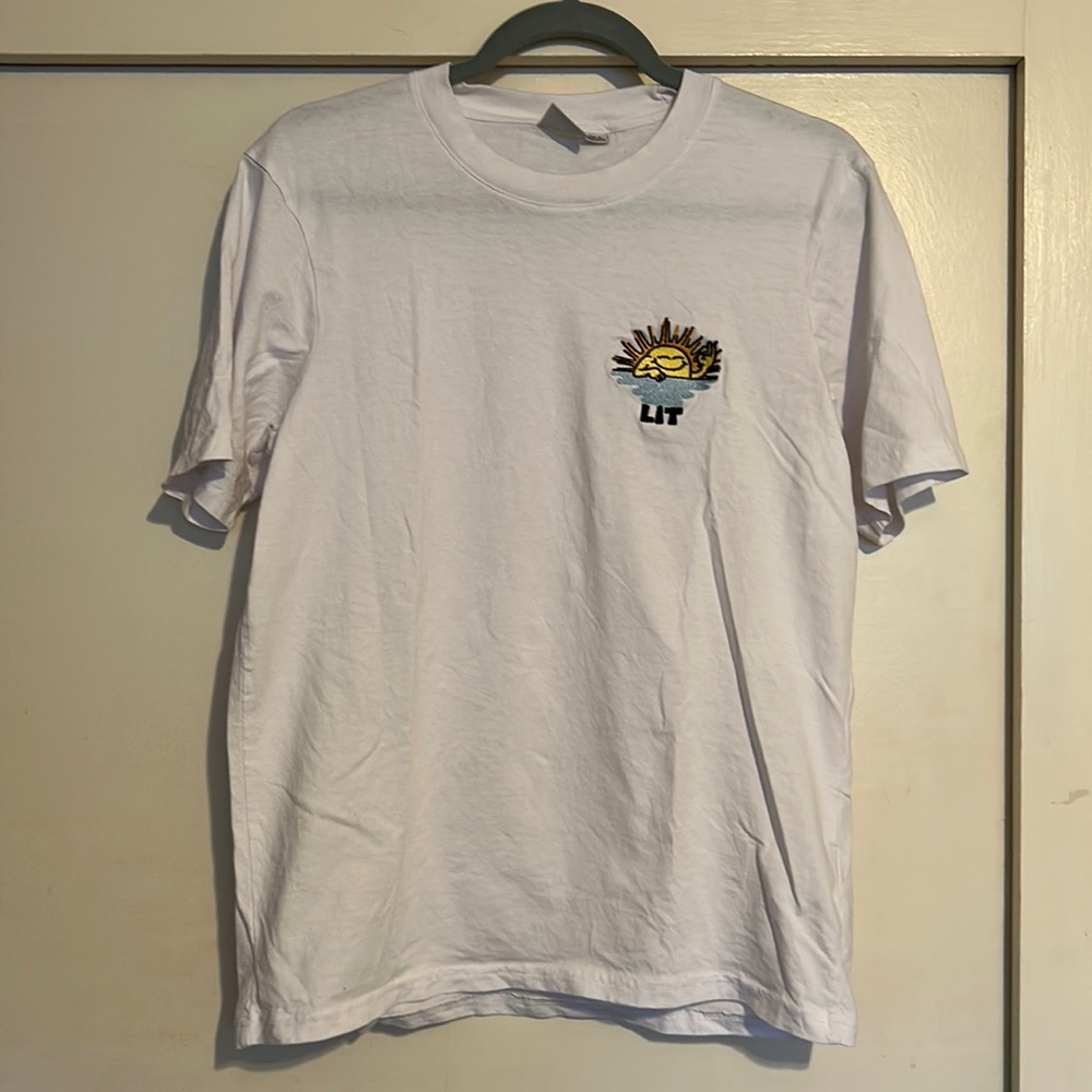 Lit t-shirt